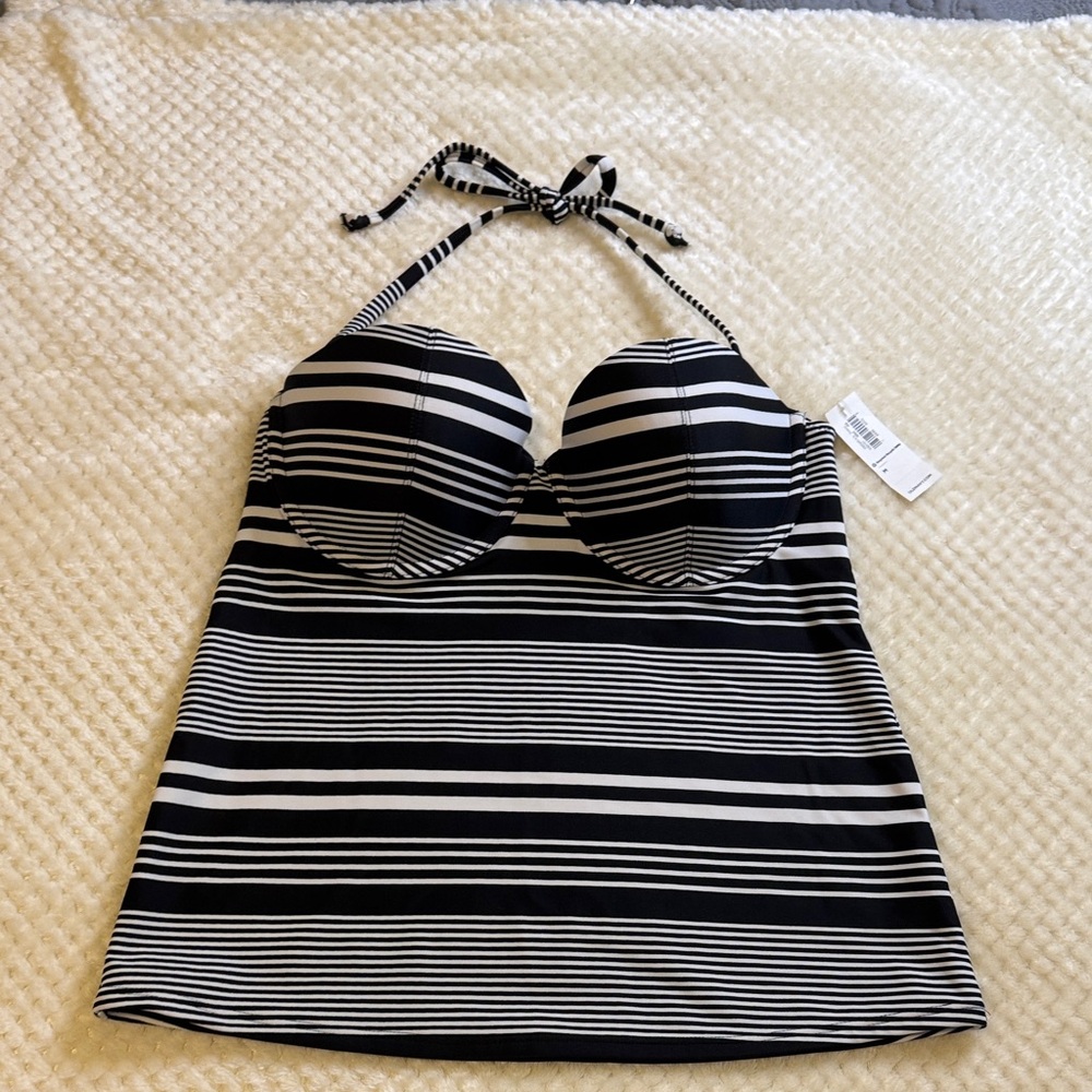 Old Navy Black and White Striped Swim/Tankini Top